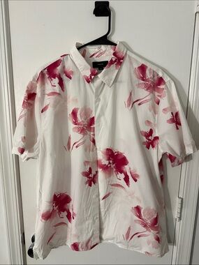 Vince Men's Pink Floral Short-Sleeve Button-Up Shirt Size L